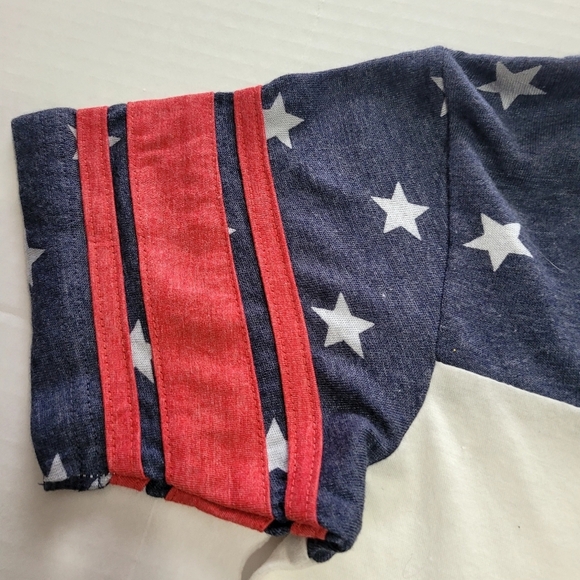 Garth Brooks Kids Red White & Blue Sz Small Short Sleeve World Tour - Picture 4 of 8